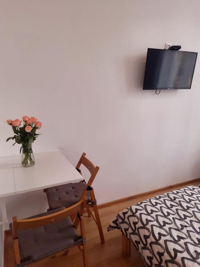 Sleep And Go Apartment - Free Parking Katowice Exterior photo